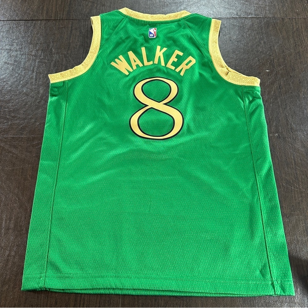 Boston Celtics #8 Kemba Walker City Edition Boys Sz Med (10-12) Nike Jersey NBA - Picture 6 of 8